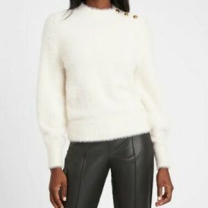 Banana Republic Fuzzy Puff Sleeve Sweater NWT